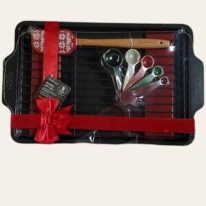 8 piece Baking Gift Set Spatula Measuring Spoons Rack Sheet Pan Cooking COOKIE